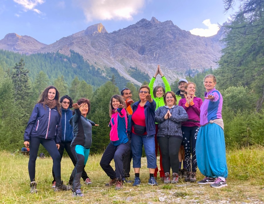 Weekend yoga in montagna tra le alpi cozie alta valle di susa