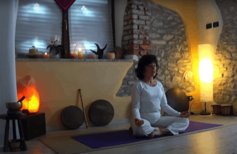 corsi_yoga_online_con_laura_eynard.png